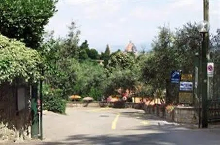 Camping Michelangelo Hotel Florence Campsite